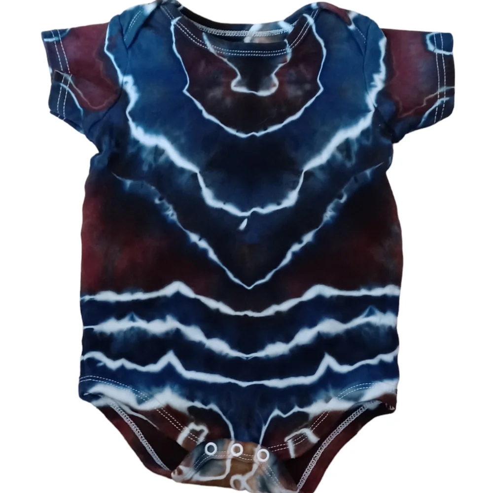 12 - 18 Months Baby Onesie Snapping Tie Dye Geode Style Shirt - Picture 4 of 5